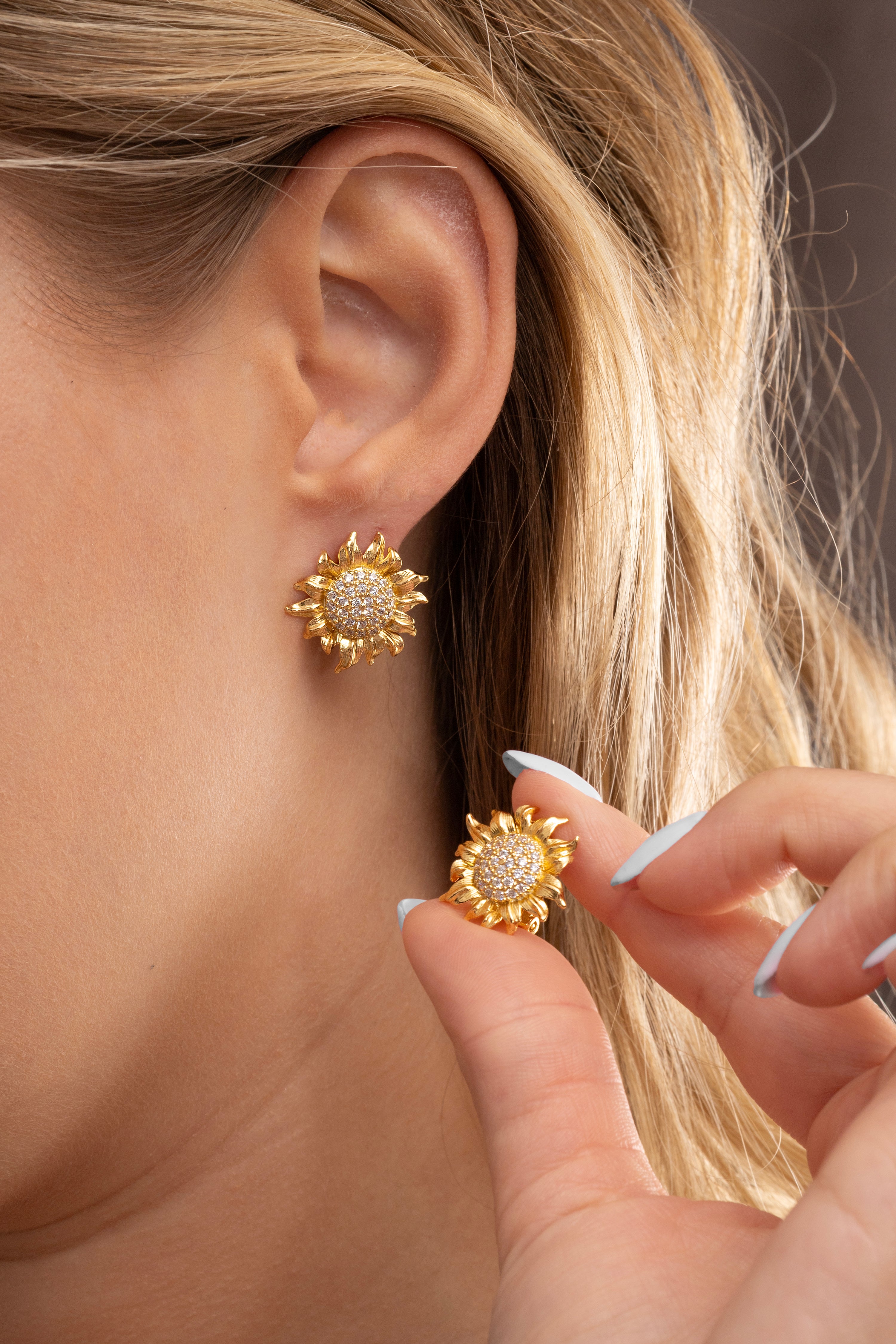 BOUQUET Koleksiyonu: Fiori D’Argento Orecchini Küpe